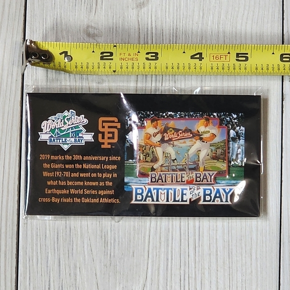 MLB 1989 WORLD SERIES 30TH ANNIVERSARY Battle of the Bay Commemorative Pin NWT - Picture 6 of 7